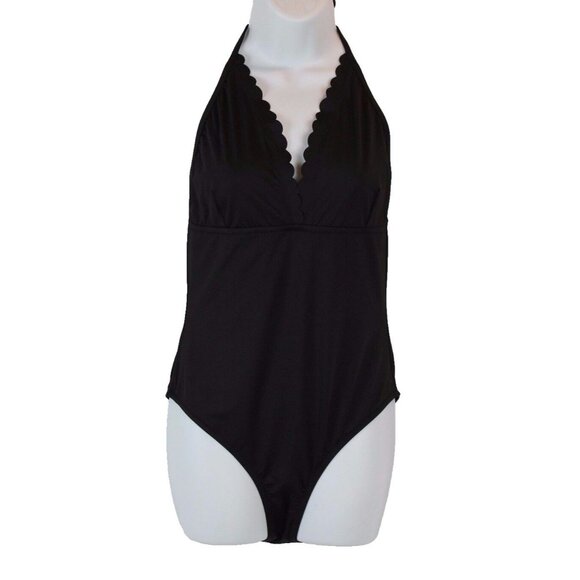 J.Crew $118 Scalloped V-Neck One-Piece Swimsuit Italian Matte Black 6 F0762 - Picture 1 of 4